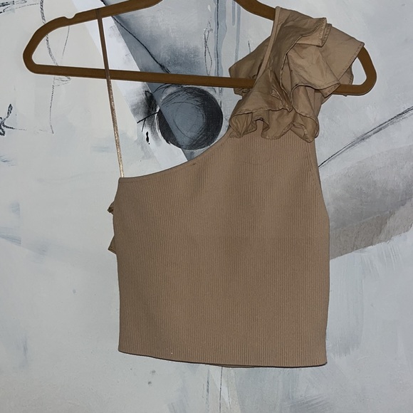 Do+Be Tan One Shoulder Ribbed Bodice and Ruffled Tank Top Size Small - Picture 5 of 7